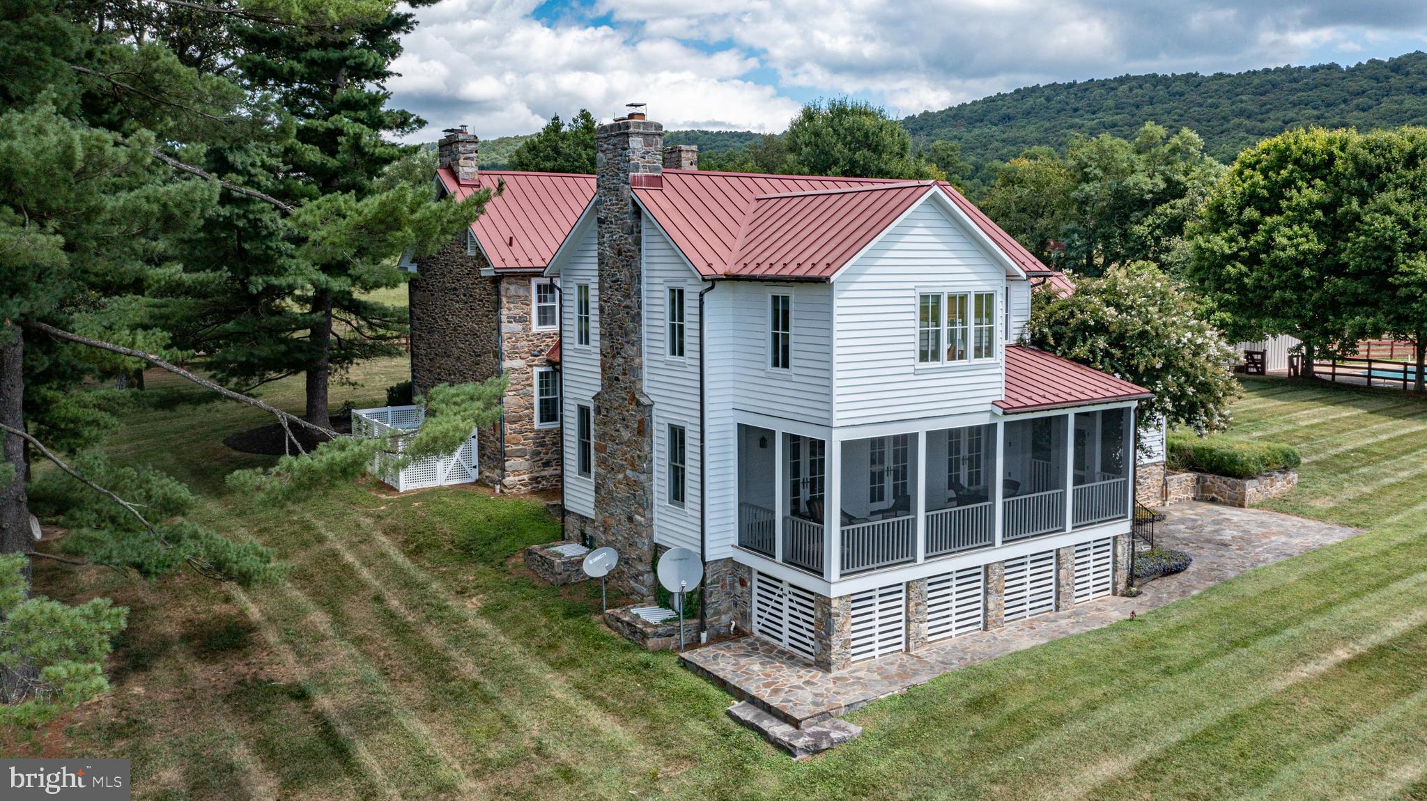 13252 Harpers Ferry Road Purcellville, VA 20132 - Photo 32 of 53