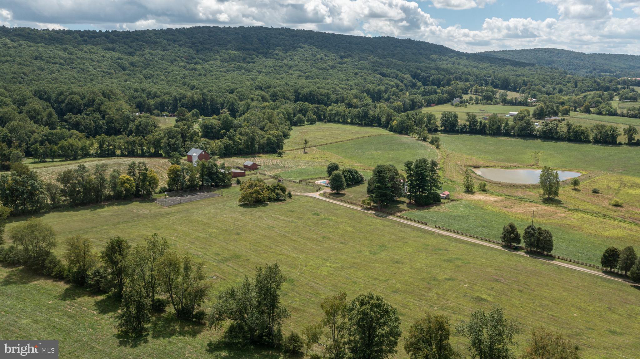 13252 Harpers Ferry Road Purcellville, VA 20132 - Photo 40 of 53