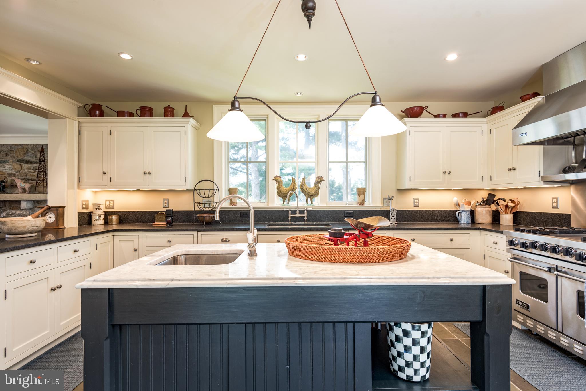 13252 Harpers Ferry Road Purcellville, VA 20132 - Photo 4 of 53
