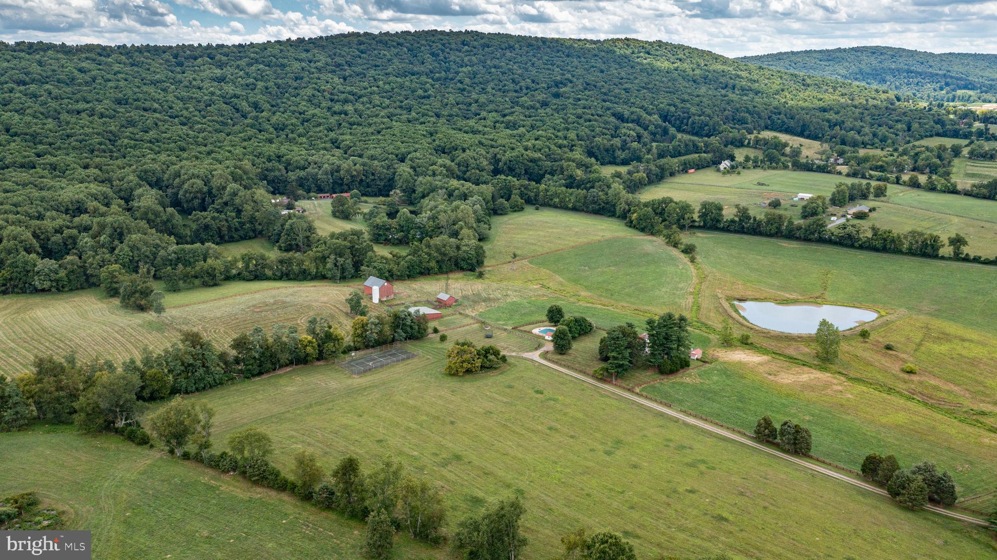 13252 Harpers Ferry Road Purcellville, VA 20132 - Photo 47 of 53