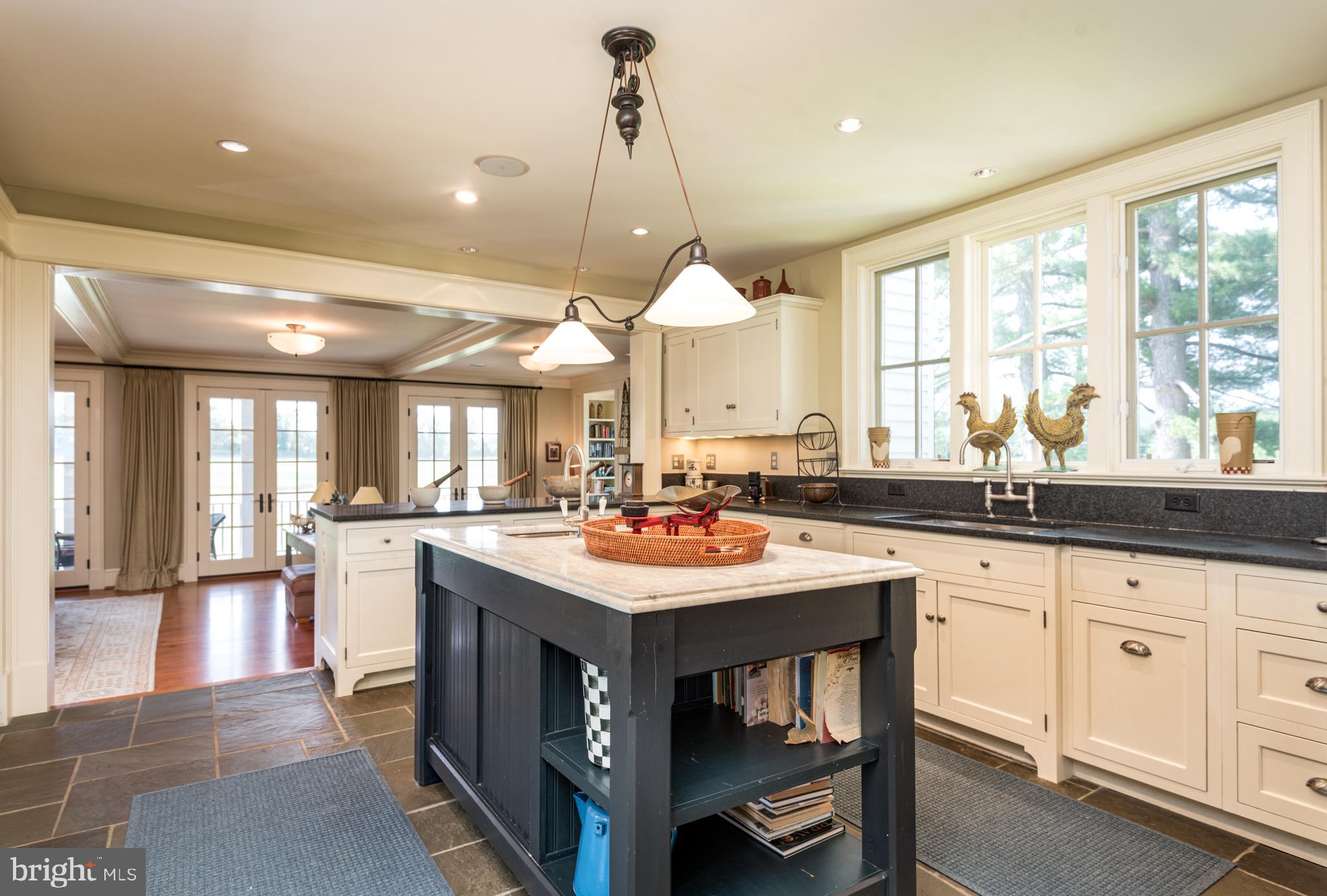 13252 Harpers Ferry Road Purcellville, VA 20132 - Photo 5 of 53