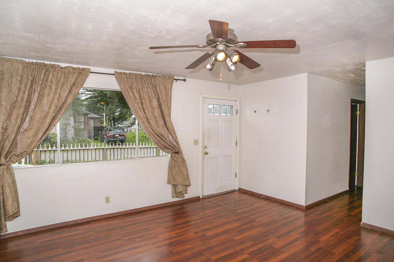 850 Rigby Avenue Rio Dell, CA 95562 - Photo 9 of 23