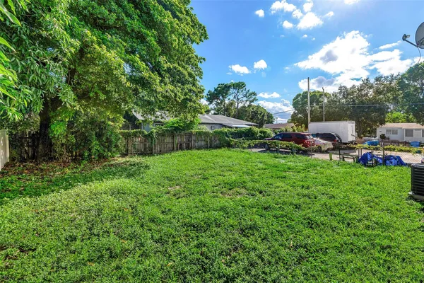 $690,000 | 404 Northeast 4th Street, Pompano Beach, FL 33060