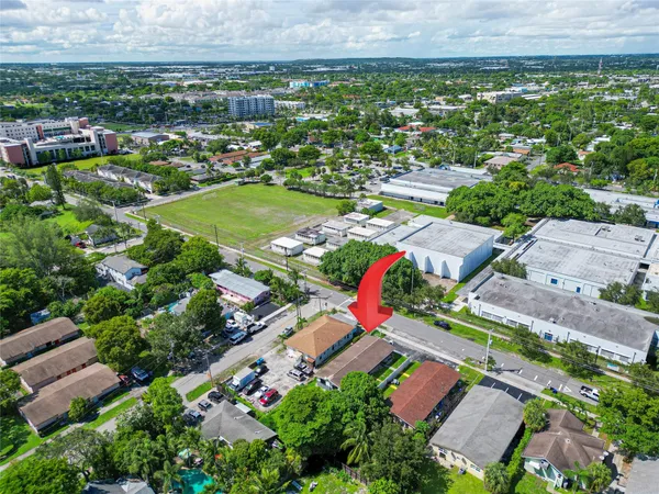 $690,000 | 404 Northeast 4th Street, Pompano Beach, FL 33060