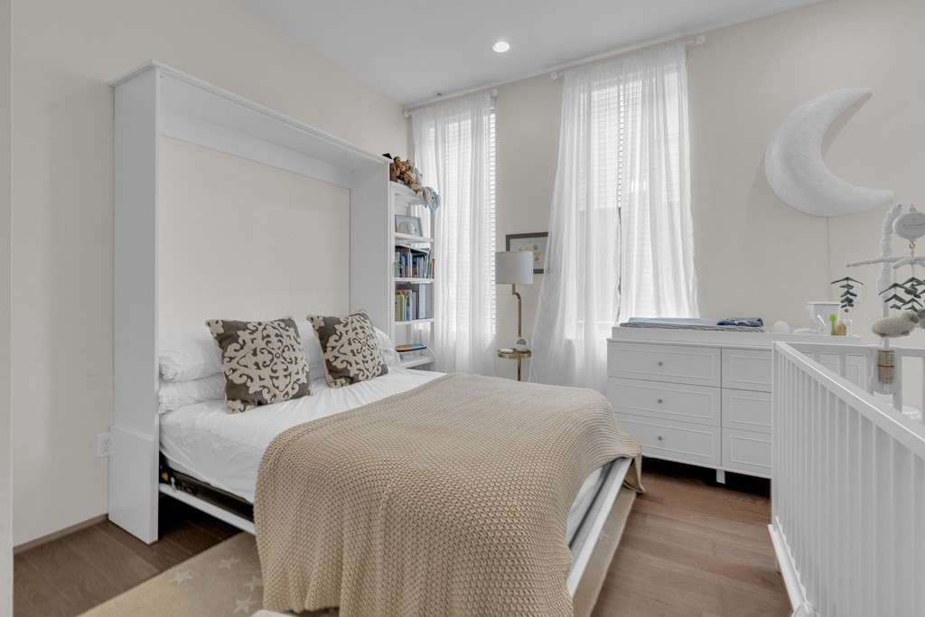 537 East 1st Street, Unit 4 Boston, MA 02127 - Photo 20 of 33