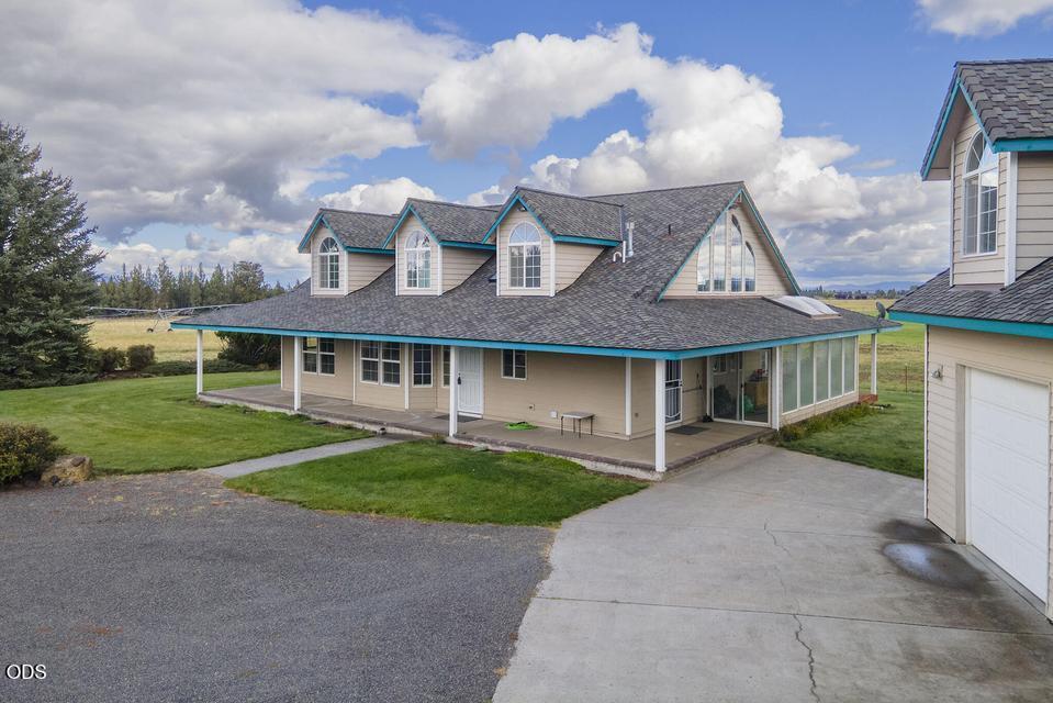 24585 Dodds Road Bend, OR 97701 - Photo 22 of 114