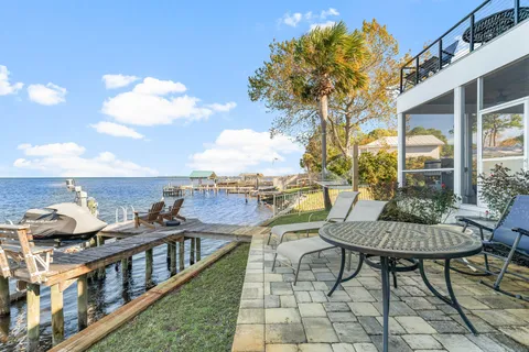 $1,990,000 | 38 Garden Bay Court, Miramar Beach, FL 32550