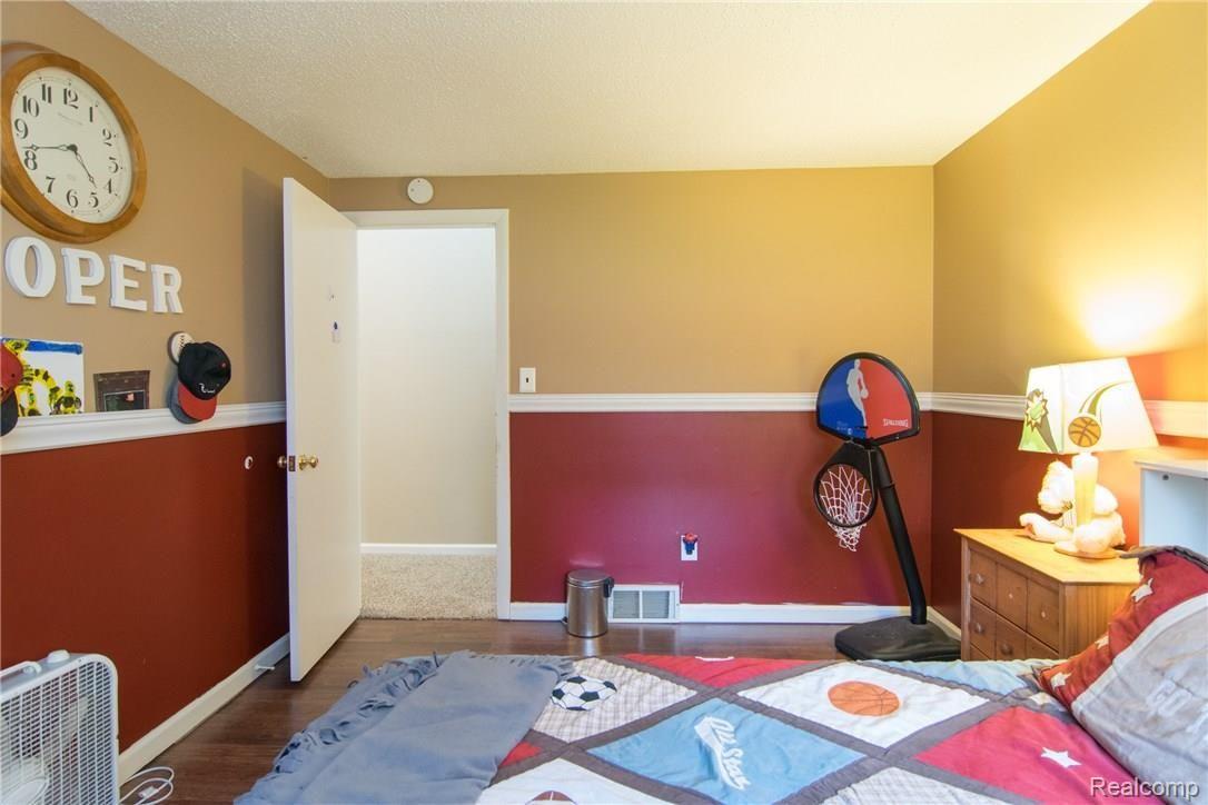 17733 Hannan Road New Boston, MI 48164 - Photo 25 of 56 DSC_0311.jpg