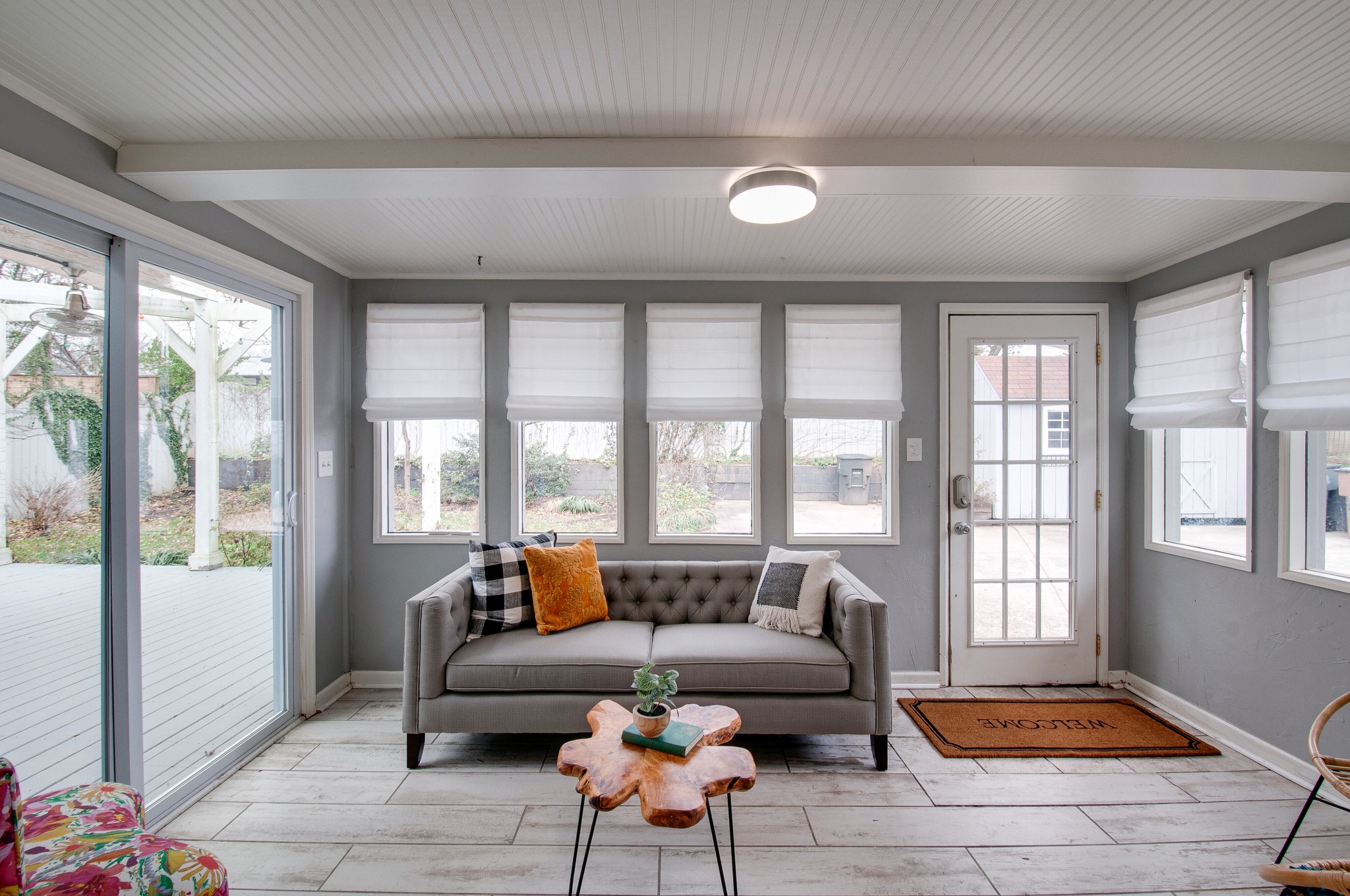 918 Mitchell Road Nashville, TN 37206 - Photo 25 of 34 a living room with furniture and a large window