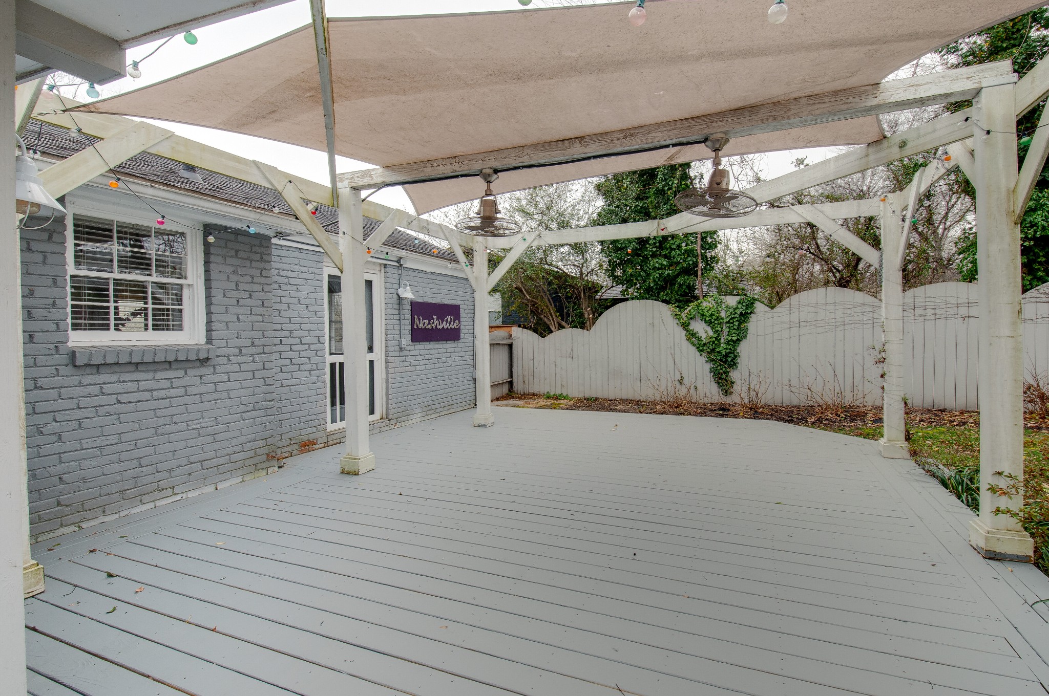 918 Mitchell Road Nashville, TN 37206 - Photo 28 of 34 a house with a wooden floor