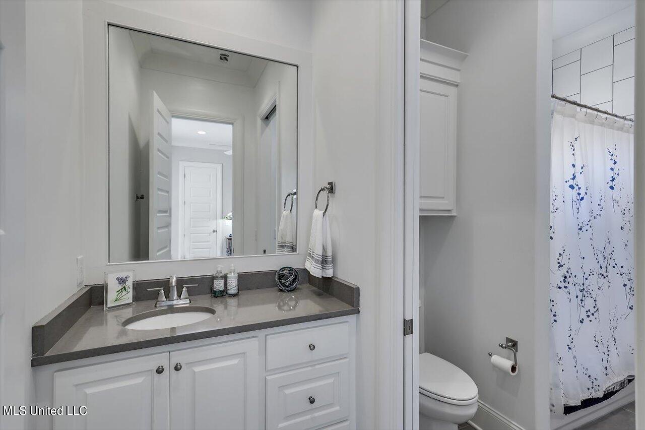 117 Eagle Cove Madison, MS 39110 - Photo 31 of 57 Jack & Jill Bath