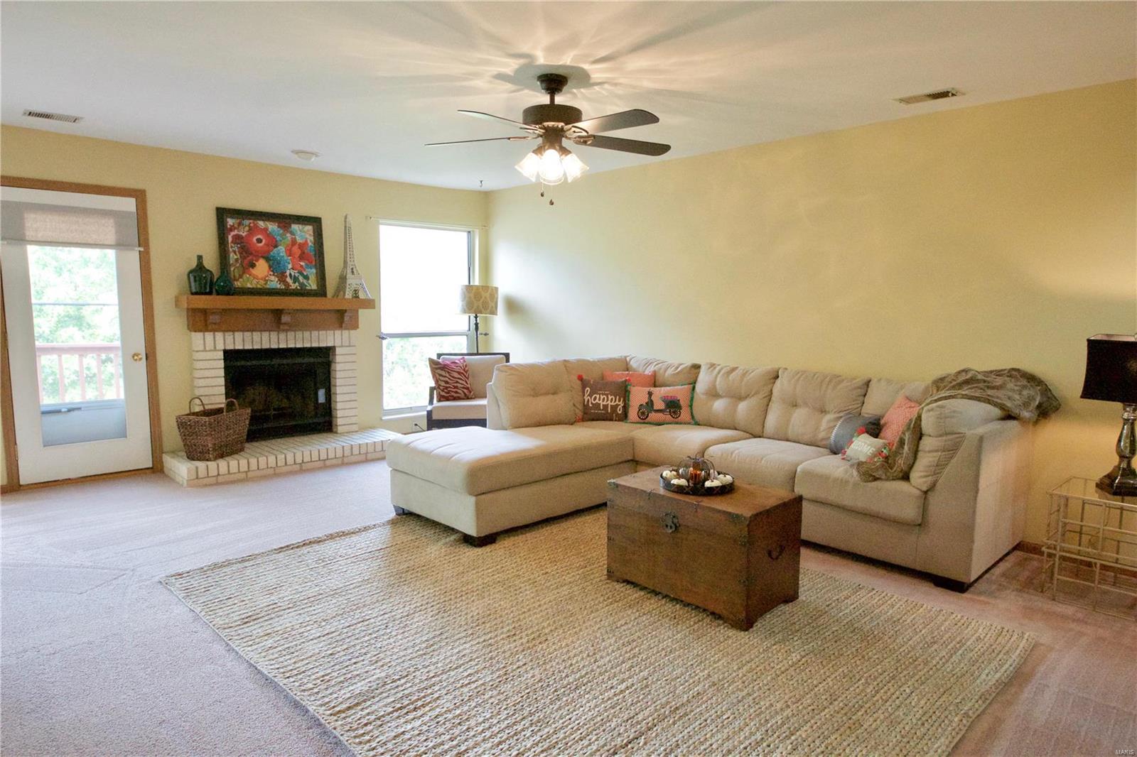 614 Pine Ridge Trails Court, Unit 202 Ballwin, MO 63021 - Photo 3 of 19 Gallery Image 3