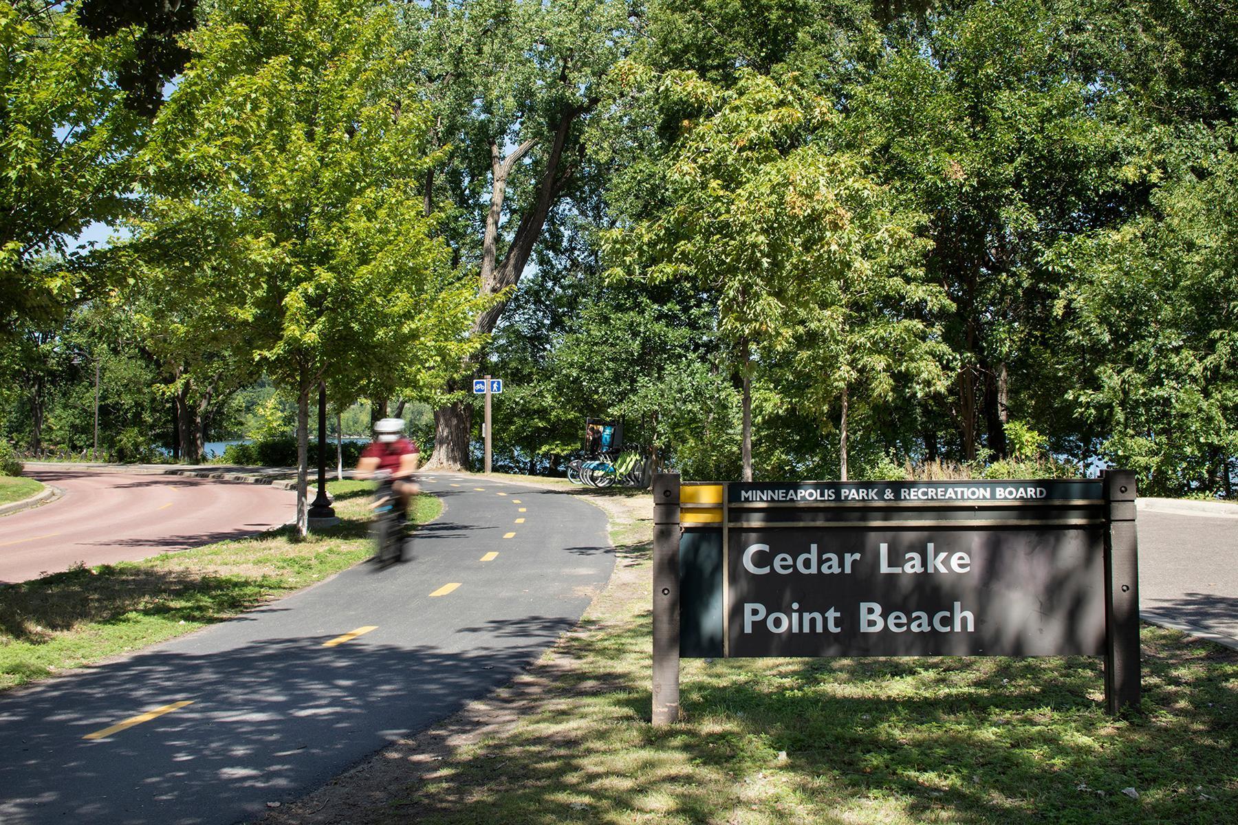 2561 Burnham Road Minneapolis, MN 55416 - Photo 21 of 26