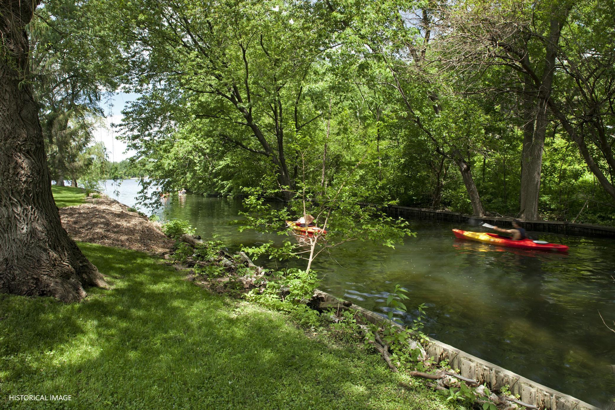 2561 Burnham Road Minneapolis, MN 55416 - Photo 4 of 26