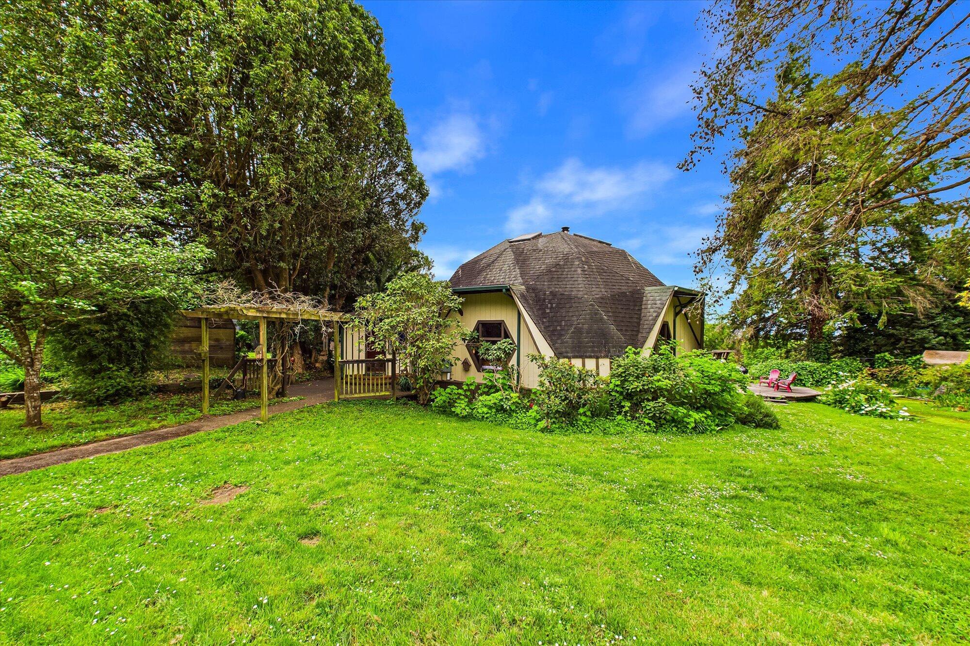 2450 Drake Hill Road Fortuna, CA 95540 - Photo 2 of 72