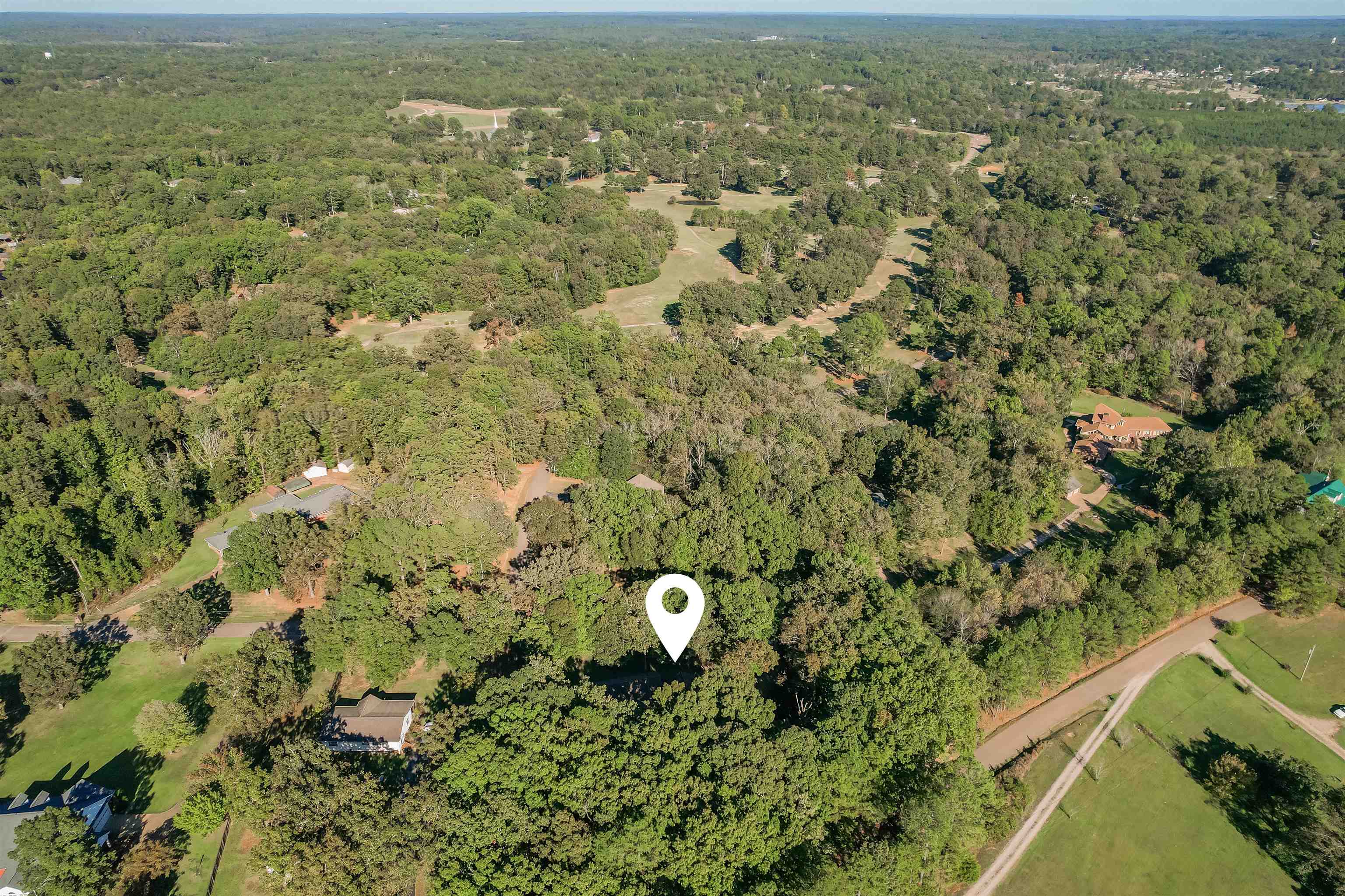 31 Timber Lane Selmer, TN 38375 - Photo 13 of 29 a view of a city