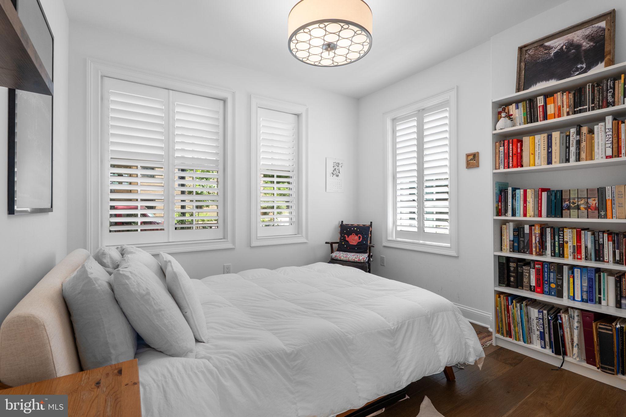 2800 Adams Mill Road Northwest, Unit 3 Washington, DC 20009 - Photo 12 of 40