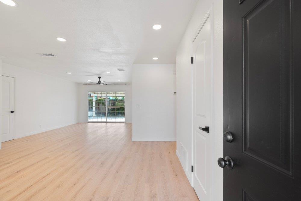 520 Polk Court Gilroy, CA 95020 - Photo 3 of 15