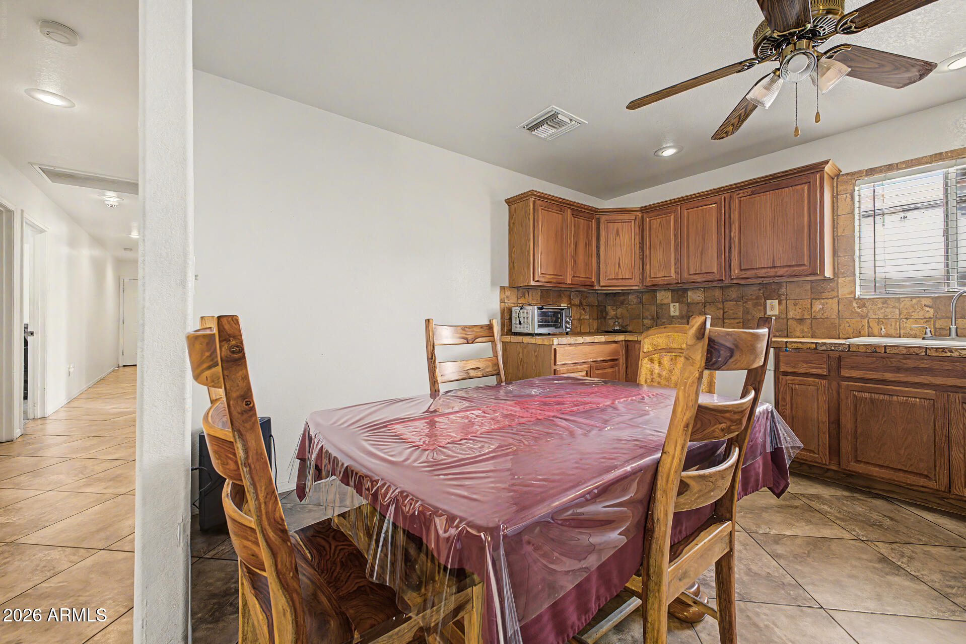1564 South Royal Palm Road Apache Junction, AZ 85119 - Photo 11 of 28