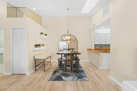 $180,000 | 1950 Quail Ridge Court, Unit 1001, Cocoa, FL 32926