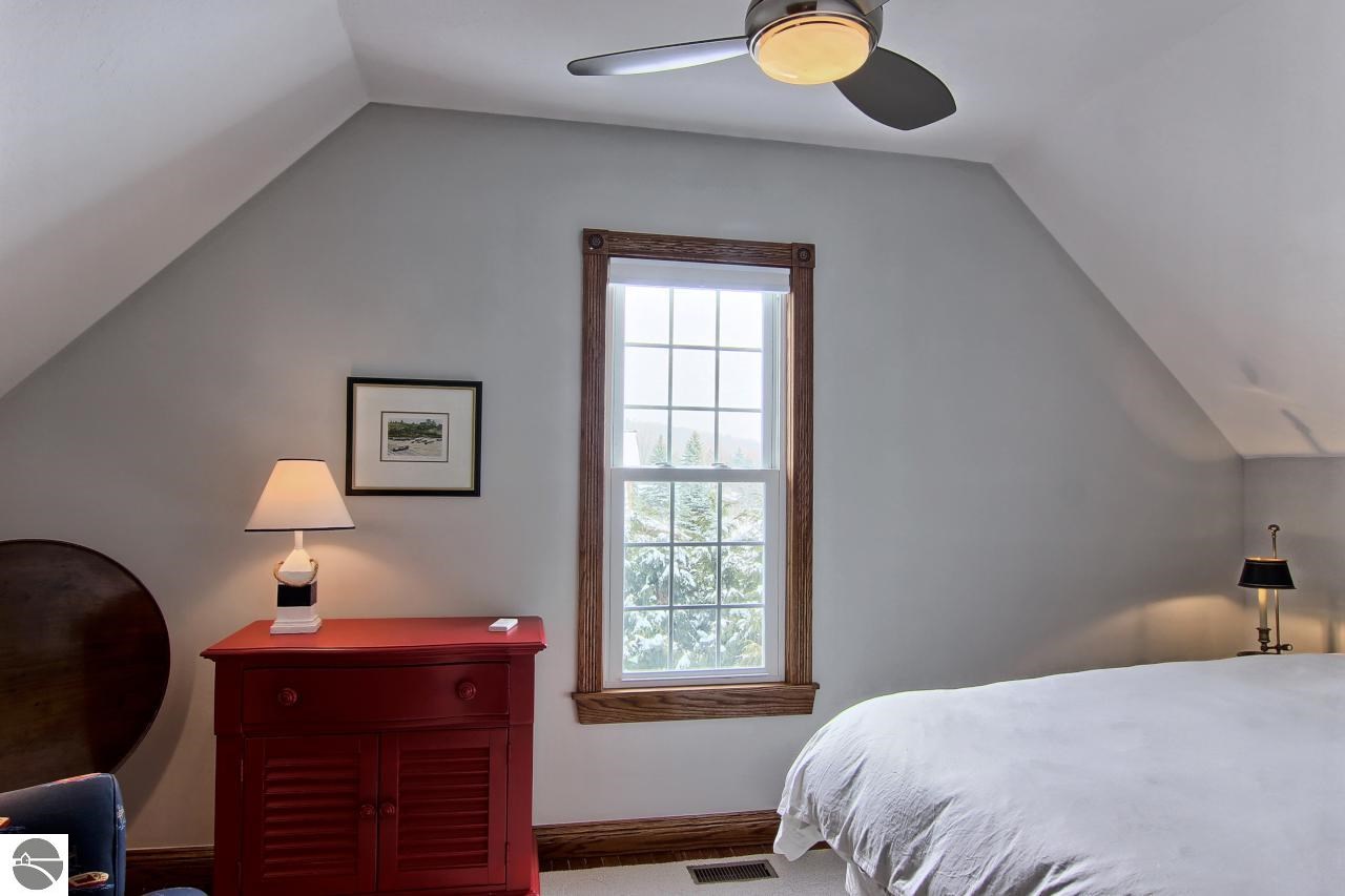 11333 Bluff Road Traverse City, MI 49686 - Photo 28 of 52 1804011-27.JPG