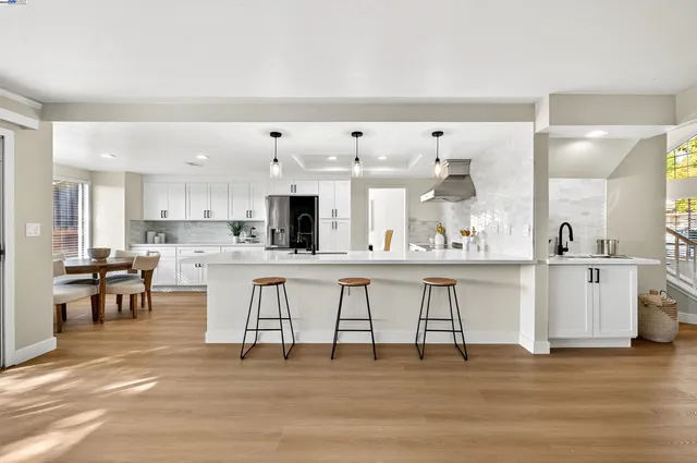 $2,099,000 | 5075 Canyon Crest Drive, San Ramon, CA 94582