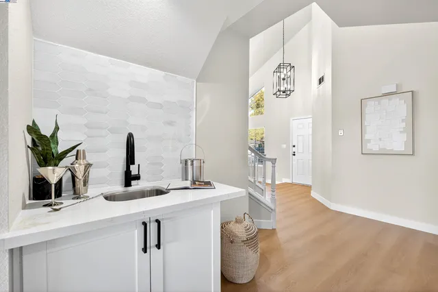 $2,099,000 | 5075 Canyon Crest Drive, San Ramon, CA 94582