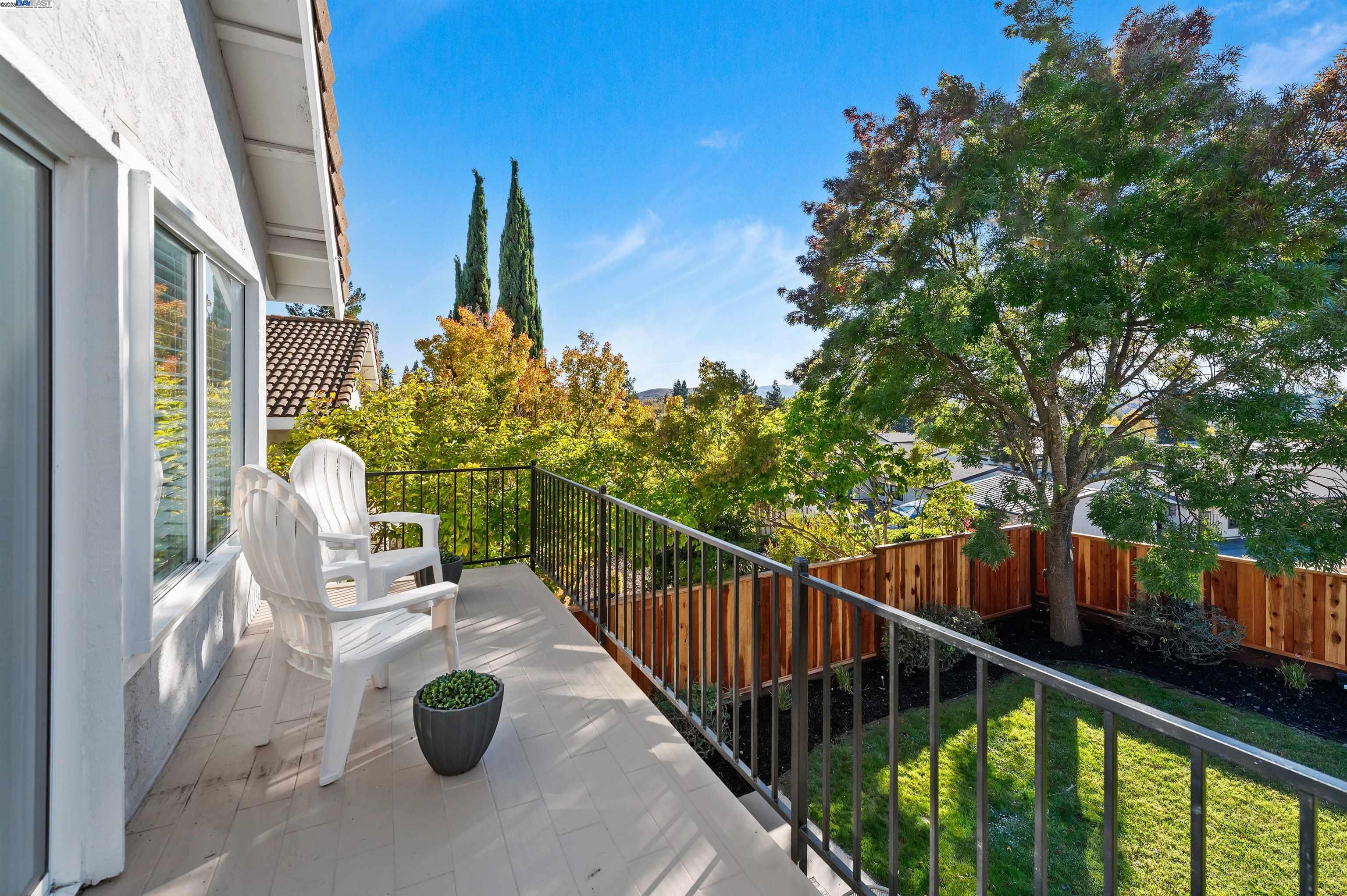 5075 Canyon Crest Drive San Ramon, CA 94582 - Photo 16 of 34