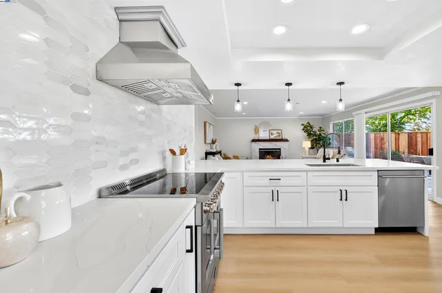 $2,099,000 | 5075 Canyon Crest Drive, San Ramon, CA 94582