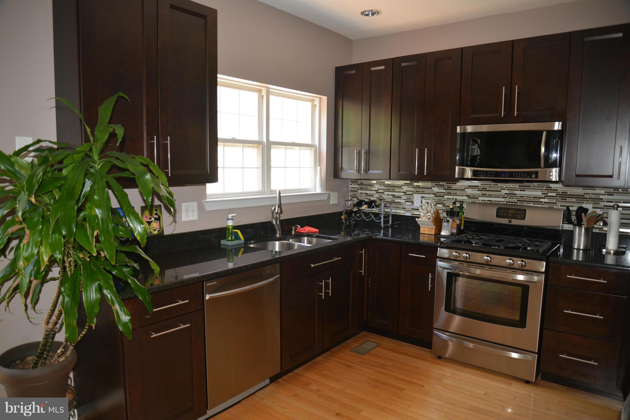 2685 Cameron Way Frederick, MD 21701 - Photo 8 of 30 Gorgeous!