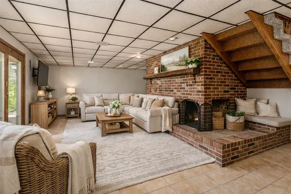 $339,000 | 135 Ashwood Lane, Anna, IL 62906