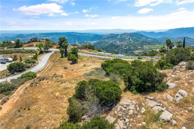 $255,000 | 56 VÃa Escalon, Temecula, CA 92590