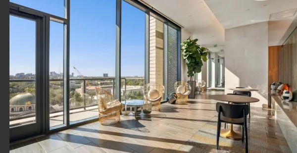 $2,169 | 3411 Yoakum Boulevard, Unit 1506, Houston, TX 77006