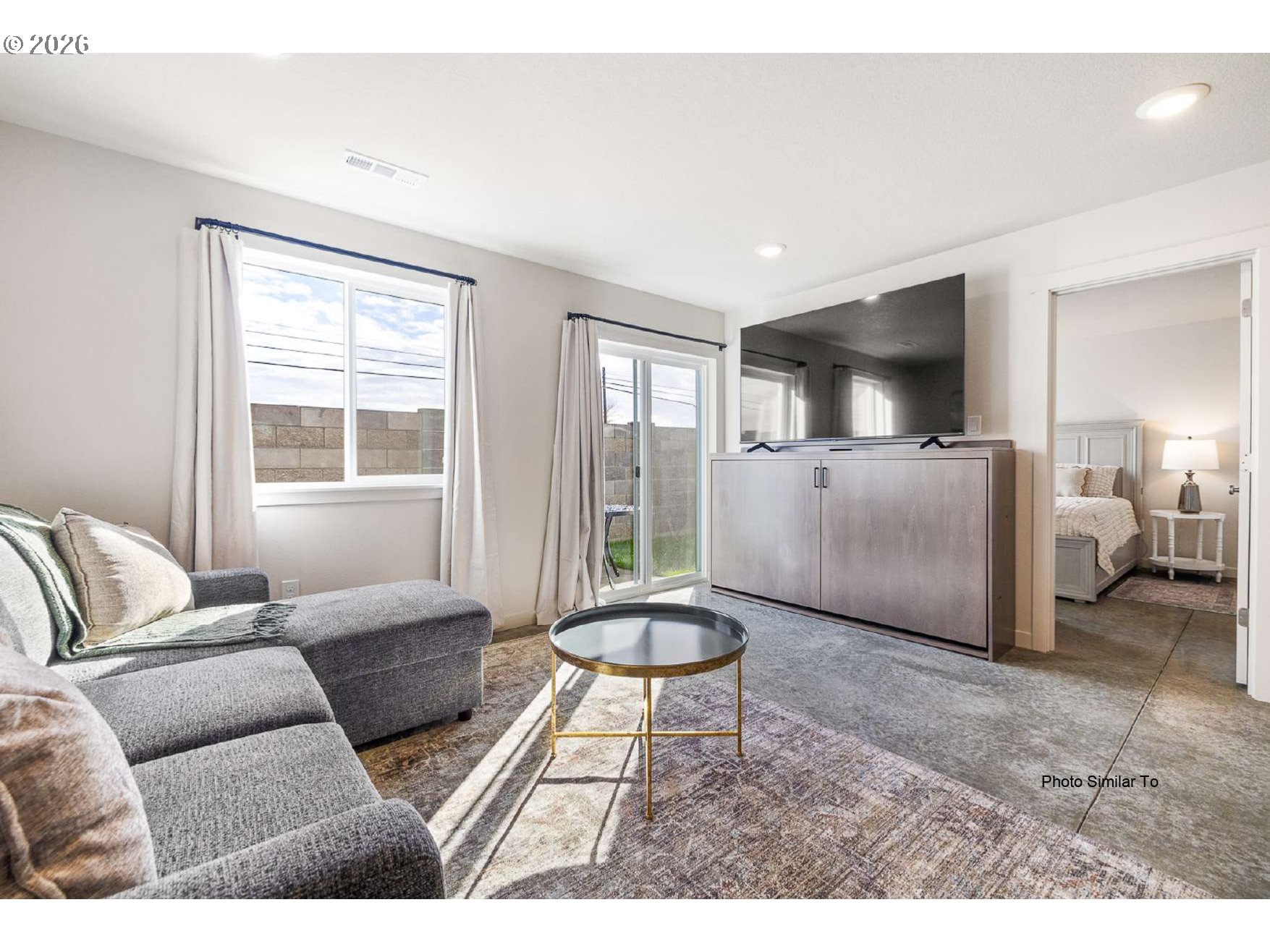 700 Jimmy Street Stanfield, OR 97875 - Photo 10 of 15 a living room with furniture and a window