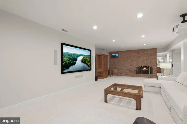 $2,400,000 | 12736 Maryvale Court, Ellicott City, MD 21042