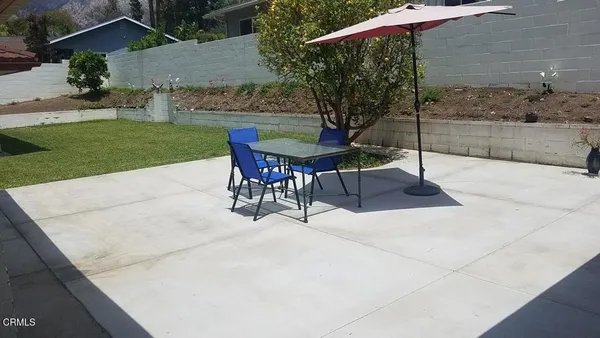 $5,850 | 410 North Canyon Boulevard, Monrovia, CA 91016