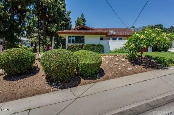 $5,850 | 410 North Canyon Boulevard, Monrovia, CA 91016