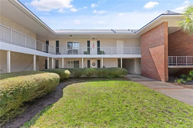 $399,900 | 228 Sea Palms Colony, Unit 228C, St. Simons Island, GA 31522