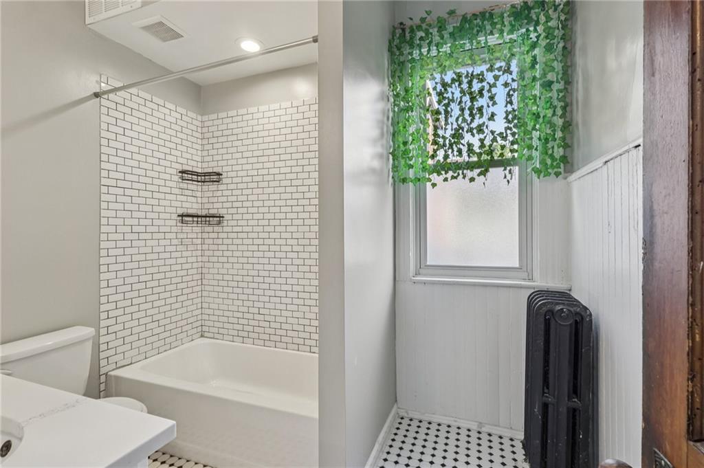 1218 Sherman Avenue Pittsburgh, PA 15212 - Photo 36 of 48 a bathroom with a shower