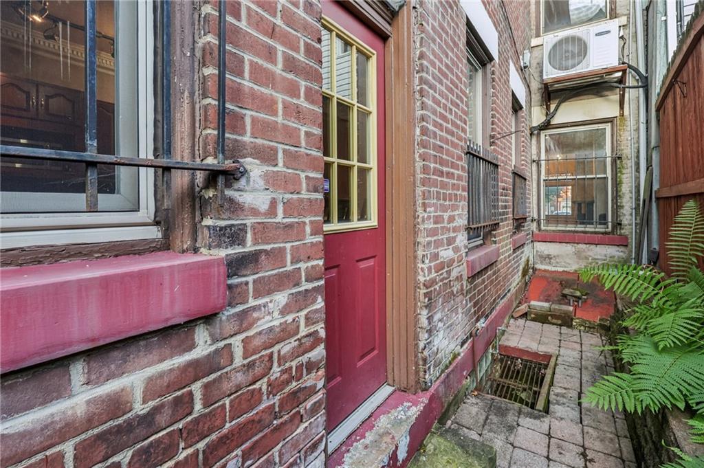 1218 Sherman Avenue Pittsburgh, PA 15212 - Photo 44 of 48 a outdoor view of building