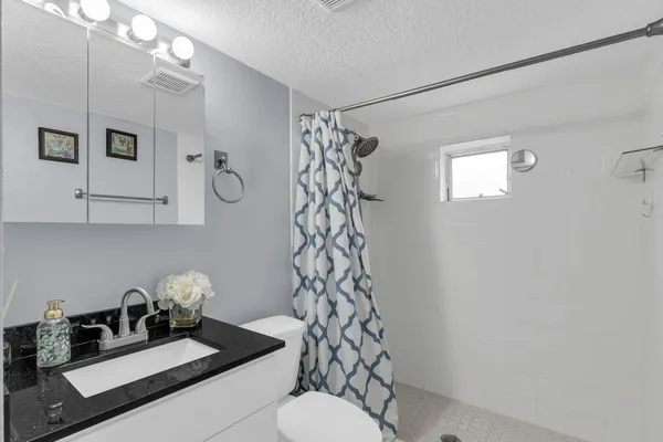 $875,000 | 6350 Southwest 32nd Street, Miami, FL 33155