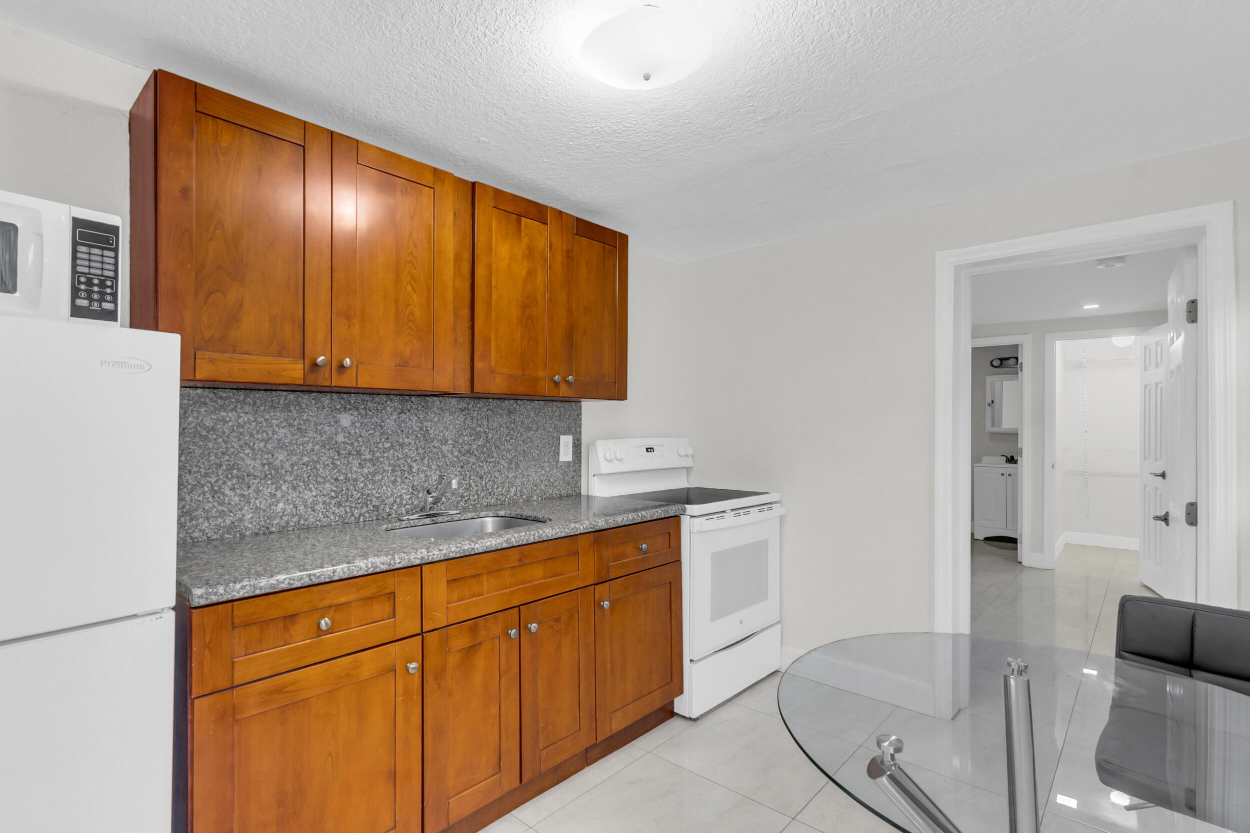 6350 Southwest 32nd Street Miami, FL 33155 - Photo 24 of 34 24_dsc09037