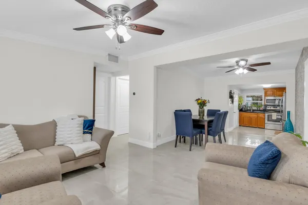 $875,000 | 6350 Southwest 32nd Street, Miami, FL 33155