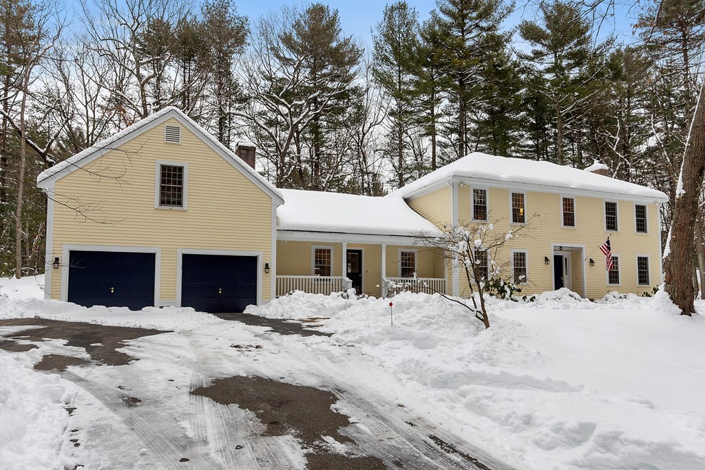 61 Pine Hill Lane Concord, MA 01742 - Photo 2 of 28