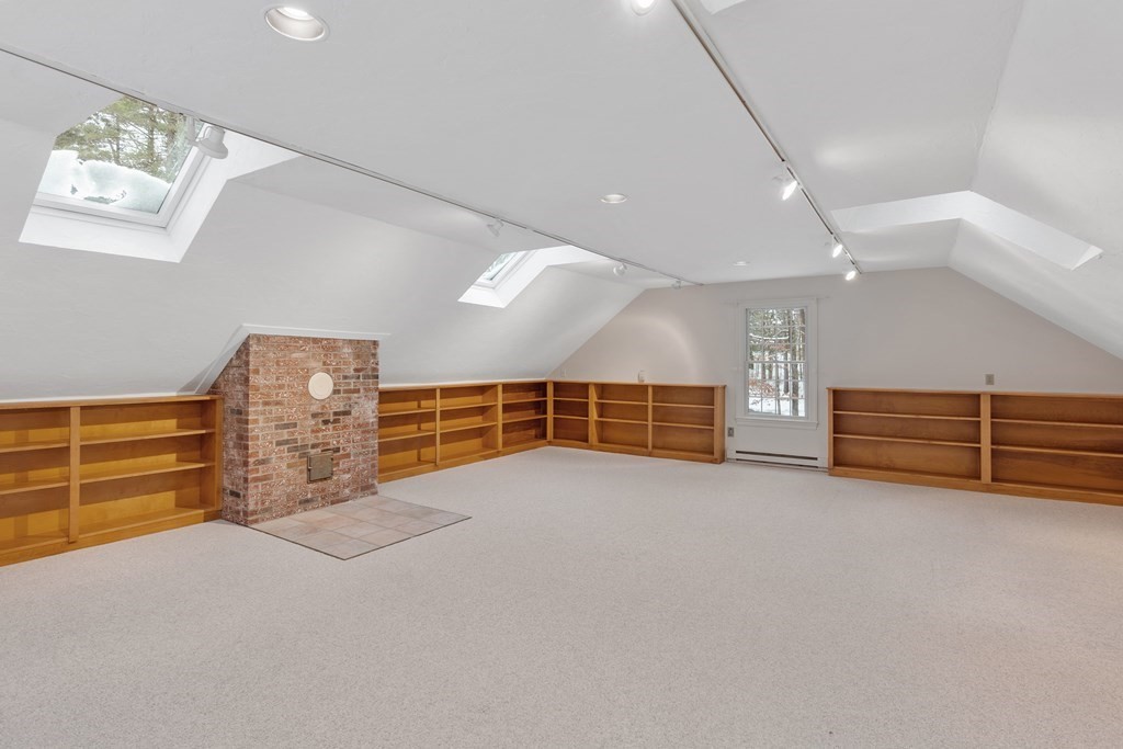 61 Pine Hill Lane Concord, MA 01742 - Photo 22 of 28