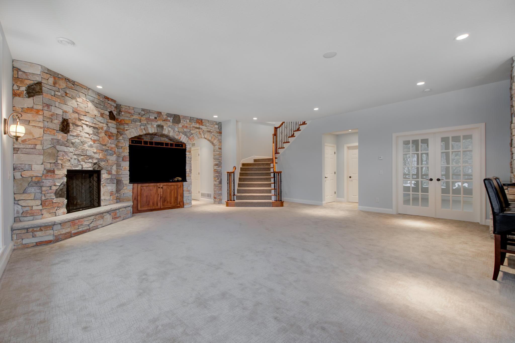 6814 Alpine Trail Eden Prairie, MN 55346 - Photo 14 of 26