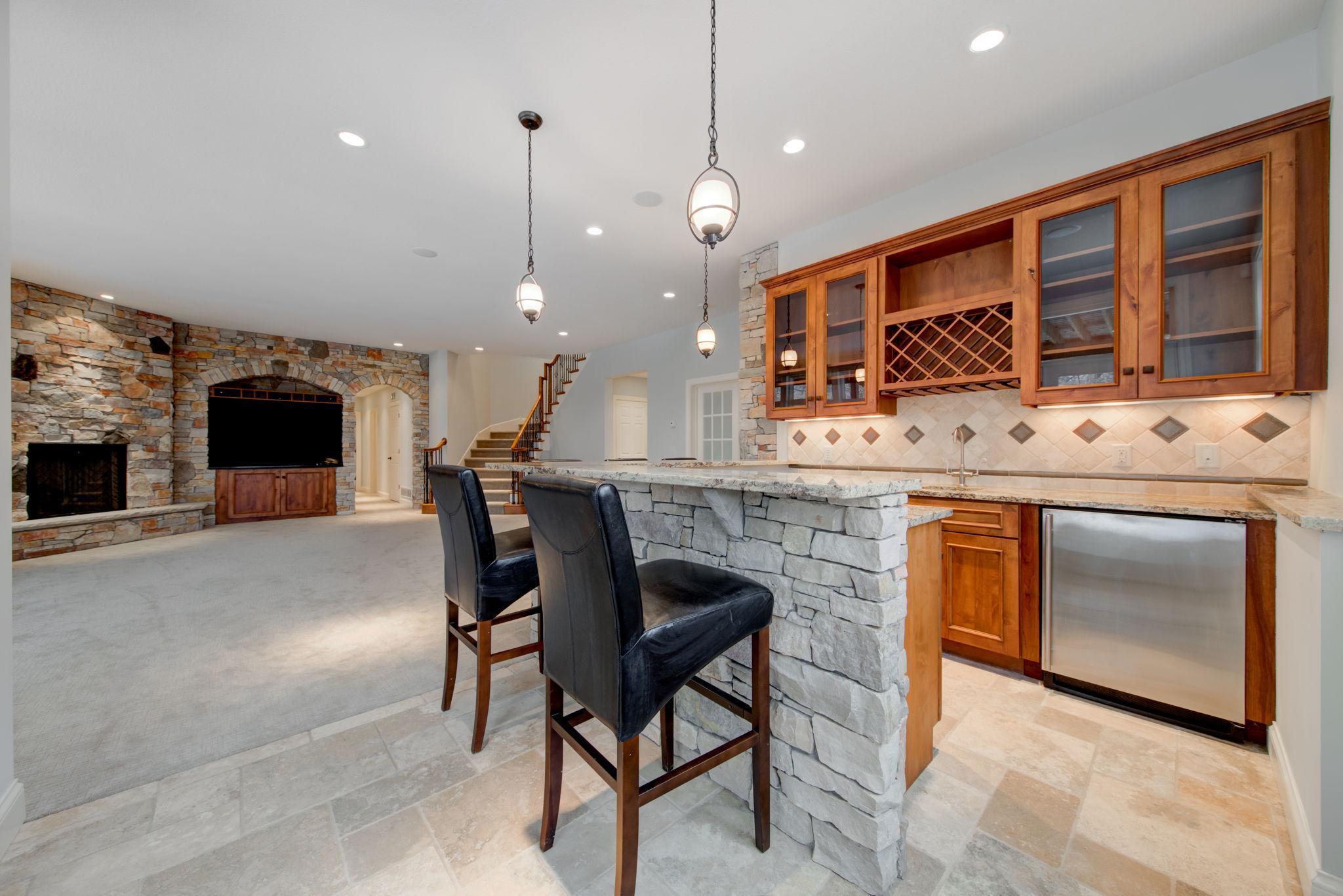 6814 Alpine Trail Eden Prairie, MN 55346 - Photo 16 of 26