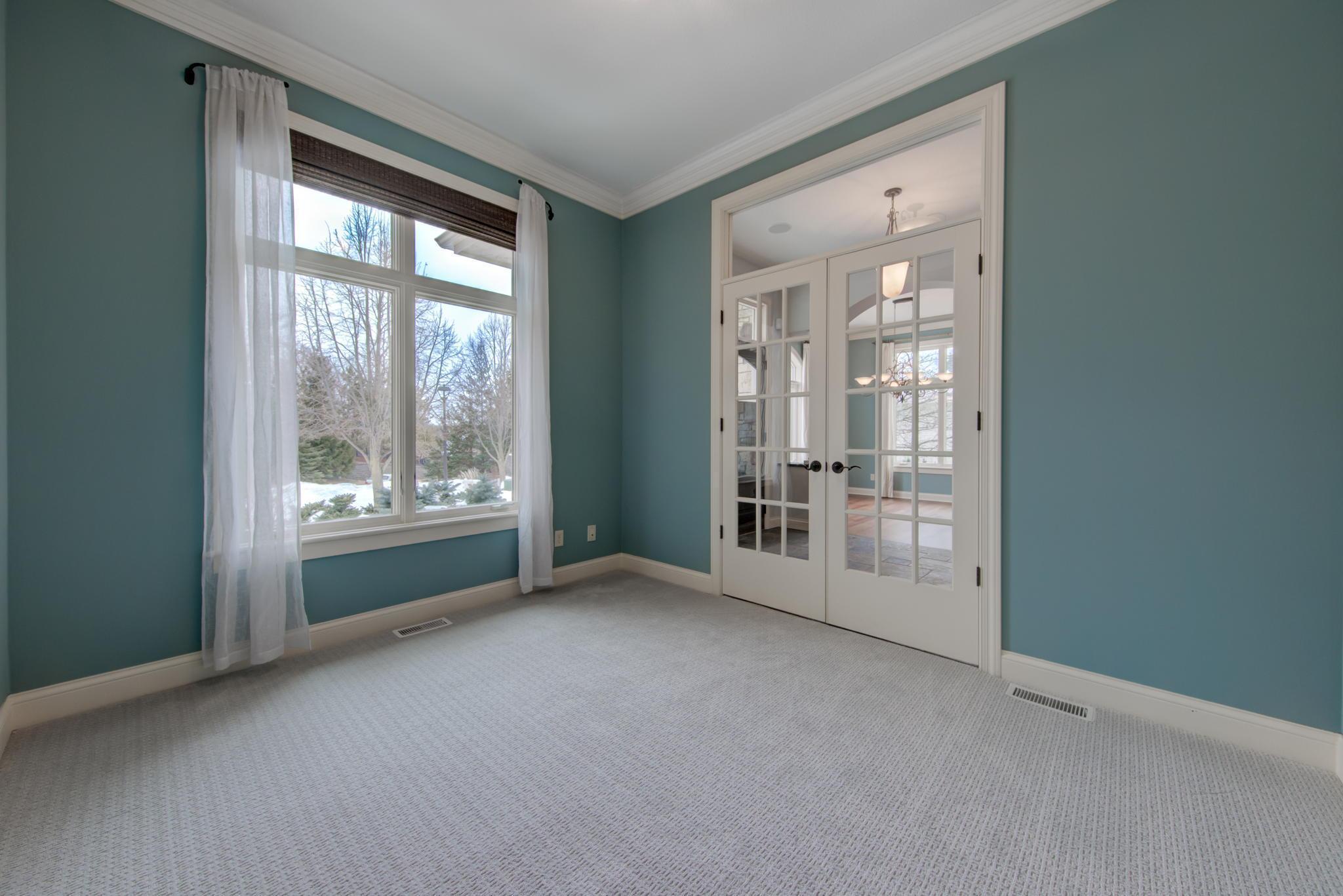 6814 Alpine Trail Eden Prairie, MN 55346 - Photo 7 of 26