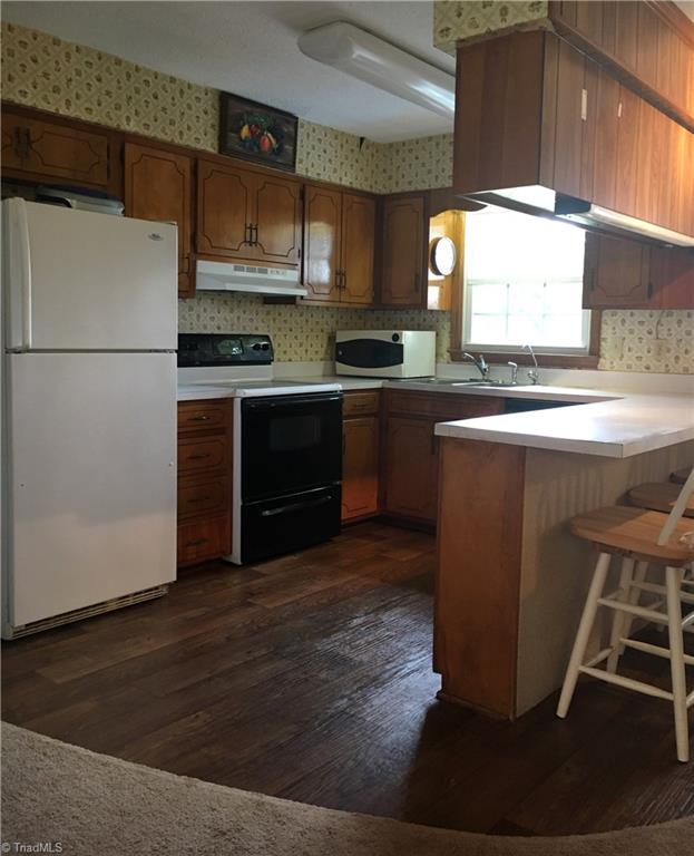 7175 Cherry Grove Road Reidsville, NC 27320 - Photo 13 of 19 Gallery Image 13