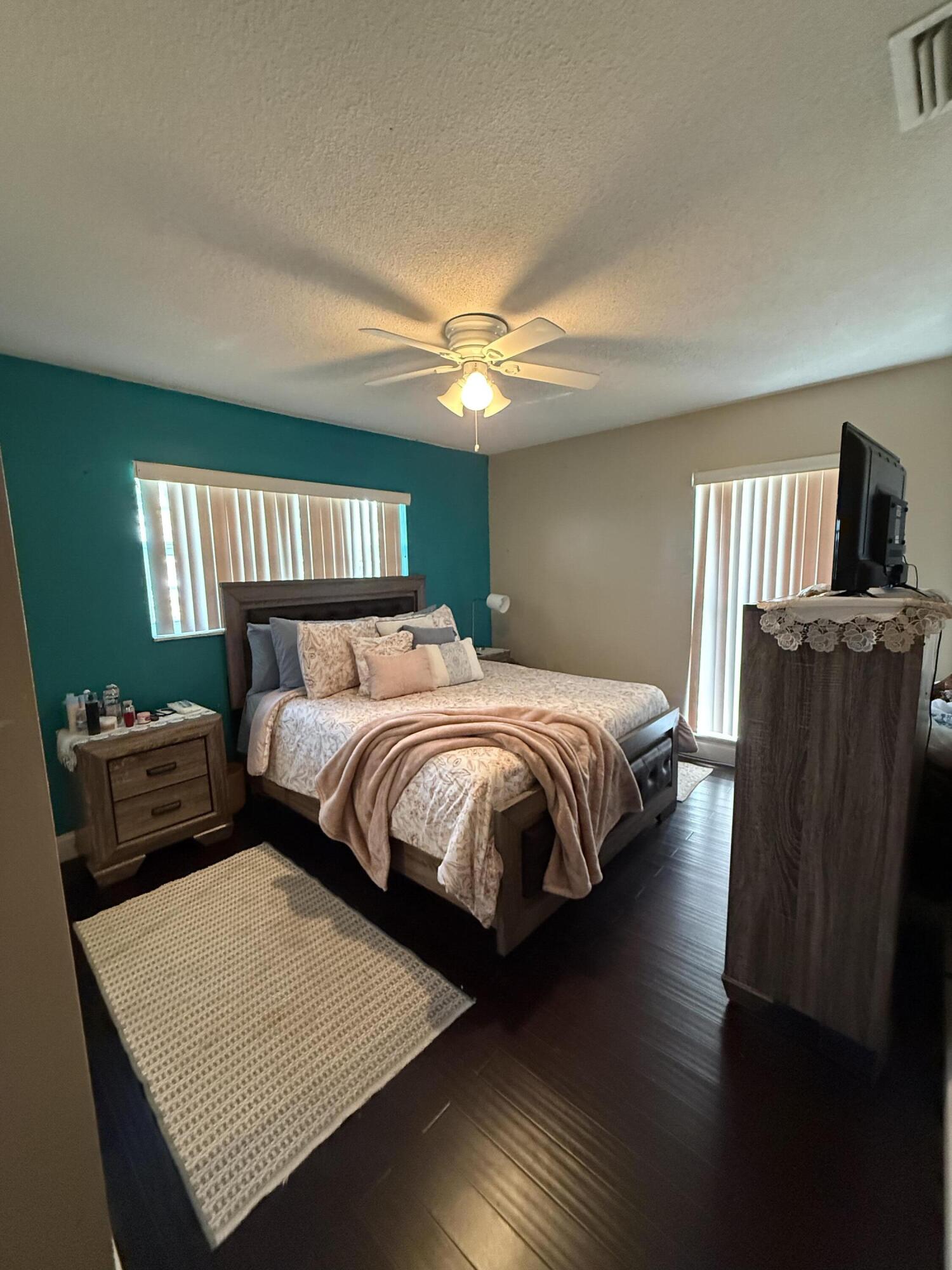 511 Southwest 63rd Terrace Margate, FL 33068 - Photo 11 of 39 IMG_2910